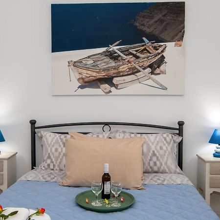 Sunrise Apartment Santorini Emporio  ภายนอก รูปภาพ